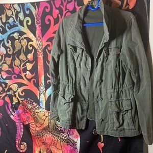 Green lightweight jacket